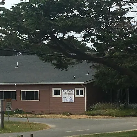 Pine Beach Inn-3