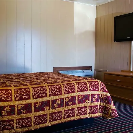 Grand Motel-3