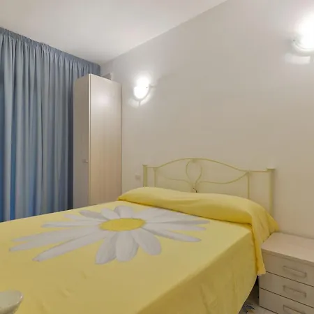 Hotel La Marina-3