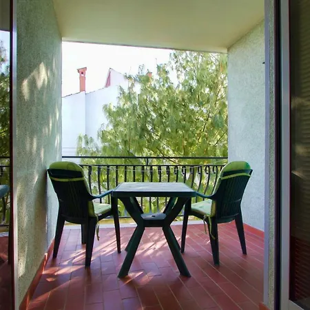 Villa Sveta Eufemija - Bed And Breakfast-3