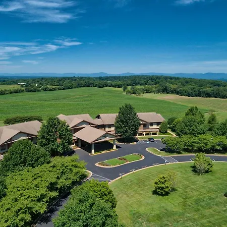 Round Hill Inn-3