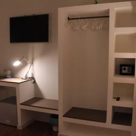 Gazebo Rooms-2