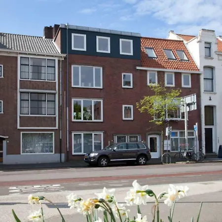 de Notenbalk aan Zee-3
