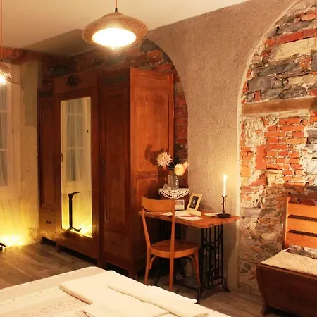 Le Dame Della Cortesella B&B-2