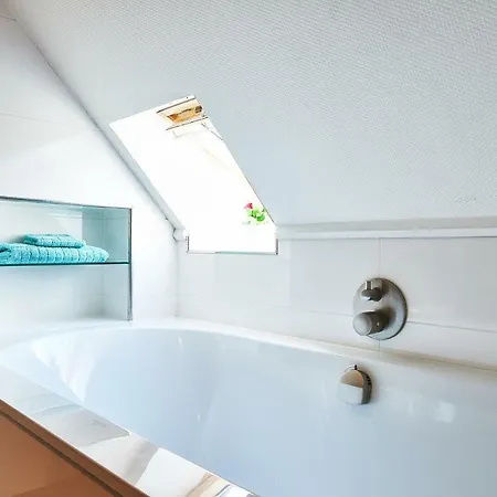 Guesthouse Villa Emmen-2