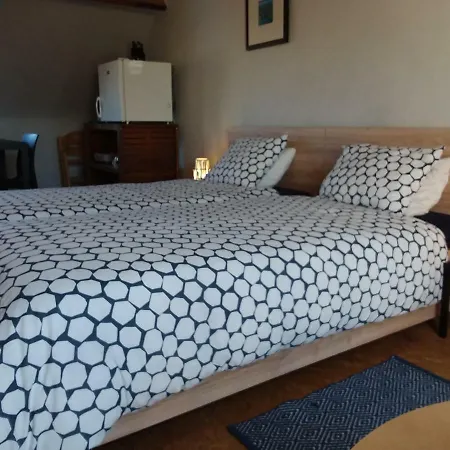 Kay'S Bed And Breakfast-3