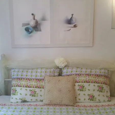 B&B Romantic Rooms Central Haarlem-2