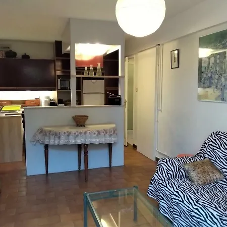 Chez Jeannette - T2 Marseille 12Eme-3
