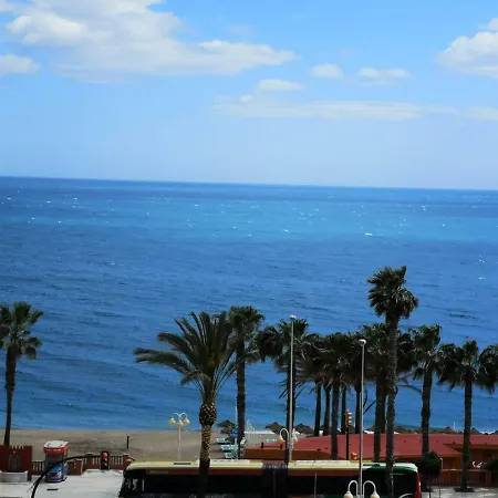 Apartamento-Estudio First Line Of The Beach Malaga -Benalmadena-3