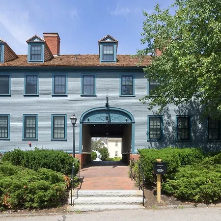 The Inn Downtown - Portsmouth, Nh-2