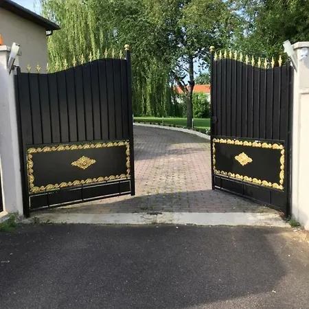 Bienvenue Chez Zina-3