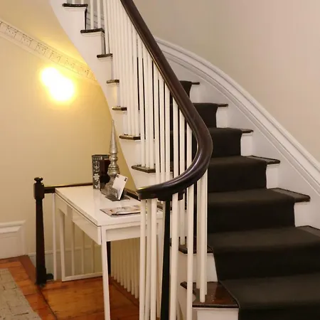 Charming & Stylish Studio On Beacon Hill #11-3