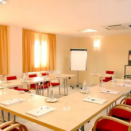Holiday Inn Express Madrid-Alcorcón, an IHG Hotel-2