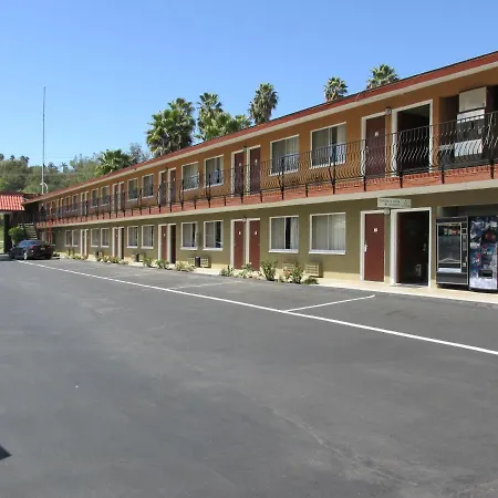 Escondido Lodge-2