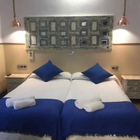 Hostal Boutique Luna de Gavín-3