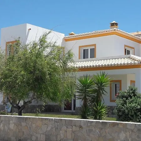 Arrifana Guest House-2