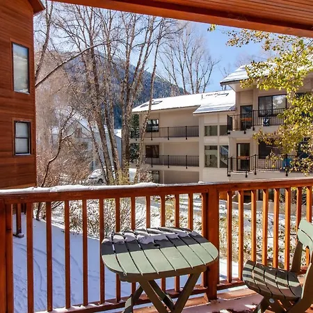 Coronet Creek Retreat-2