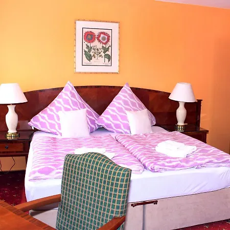 Hotel Neustaedter Hof-3