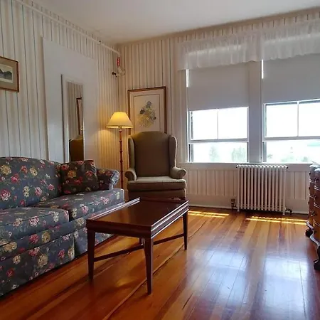 Asticou Inn-2
