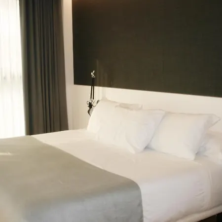 Hotel U Viveiro-3