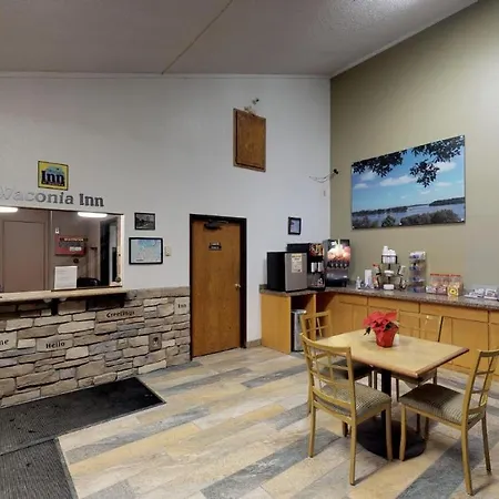 Waconia Inn And Suites-2