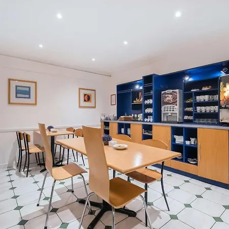 Comfort Inn - Kings Cross-3