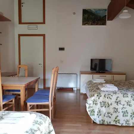 Hotel Oasi-3