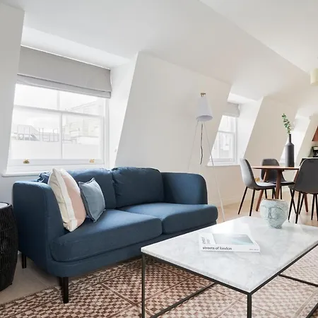 Sonder Kensington Town House-3