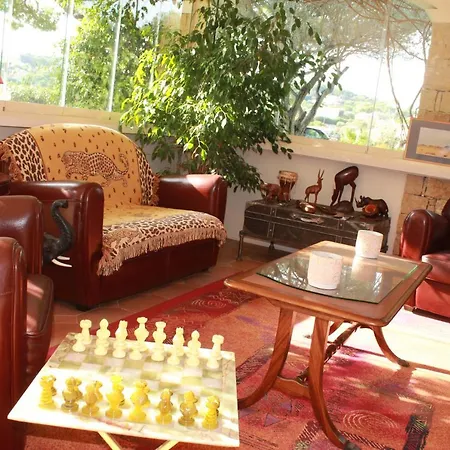 La Villa Topi-2
