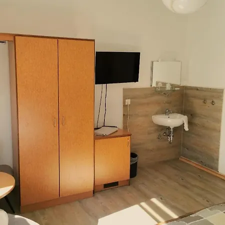 Landhotel Heidkrug-3