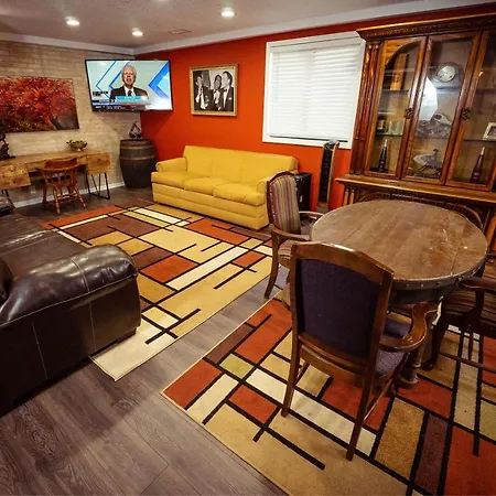 Branson King Resort & Suites-2