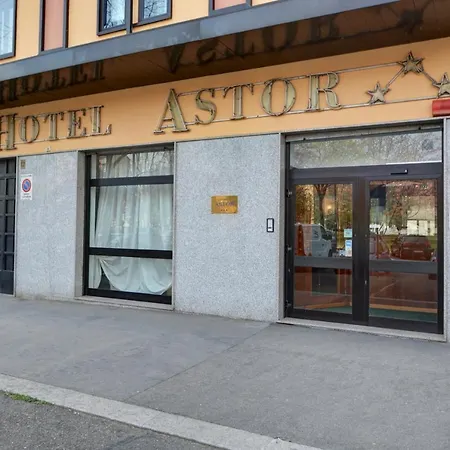 Astor Hotel-3