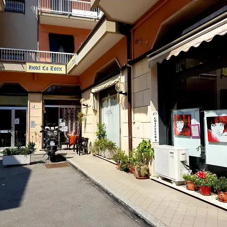 Hotel La Torre-3