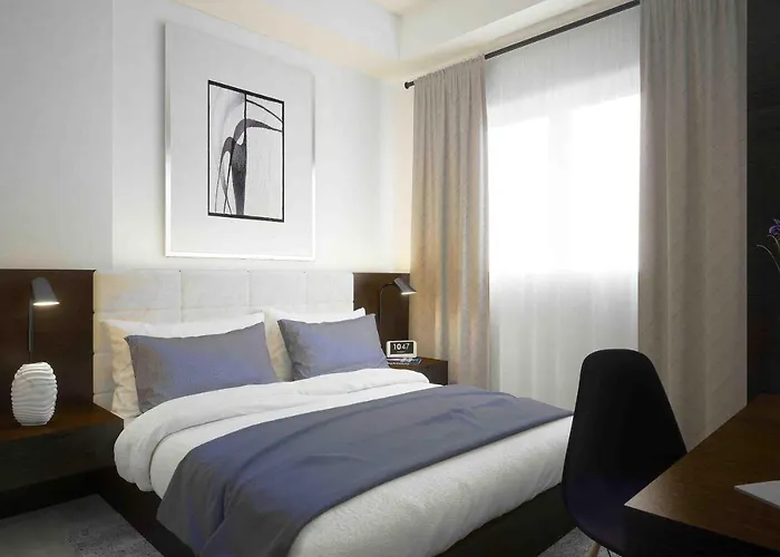 White Knight Hotel Saint Anne Manila