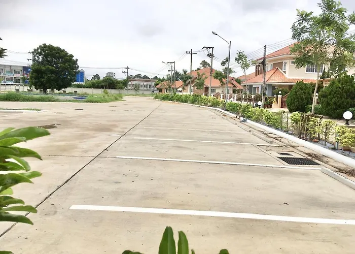 Boonbundal Hotel