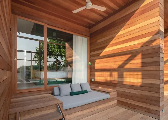 Baan Pomphet