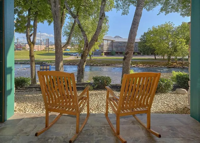 The Inn On The River Pigeon Forge