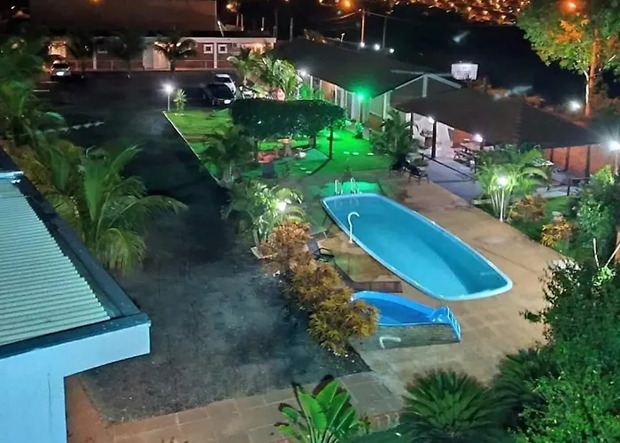 Pousada Quinta Das Aroeiras