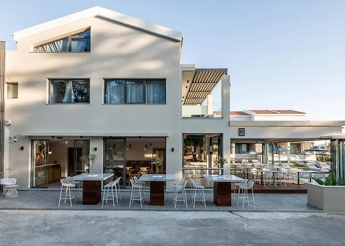 Mossa Well Being Hotel - Heated Pool And Wellness Spa