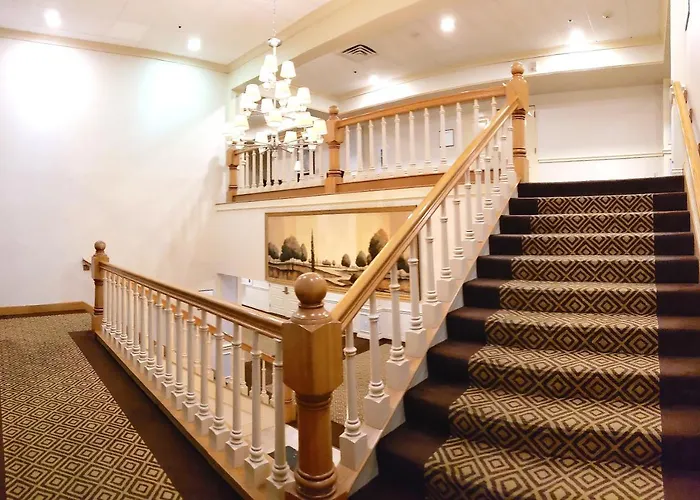 The Cru Hotel Warwick