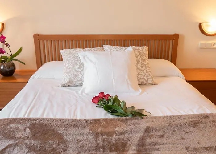 Hostal Montserrat Montseny