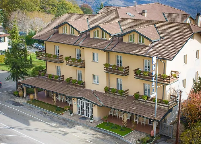 Hotel Gambrinus Abbadia San Salvator