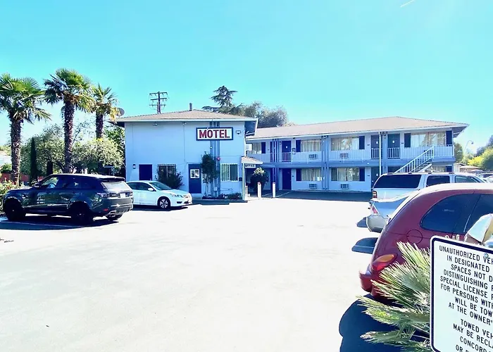 Valley Motel