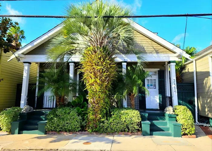 Lions Inn Bed & Breakfast