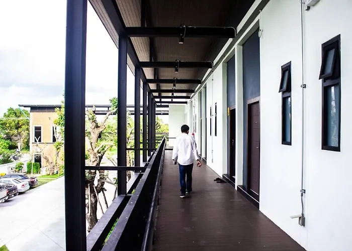 De Vine House