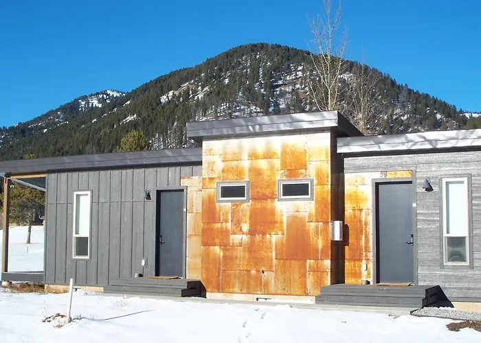 Terra Nova Cabins Lakeview