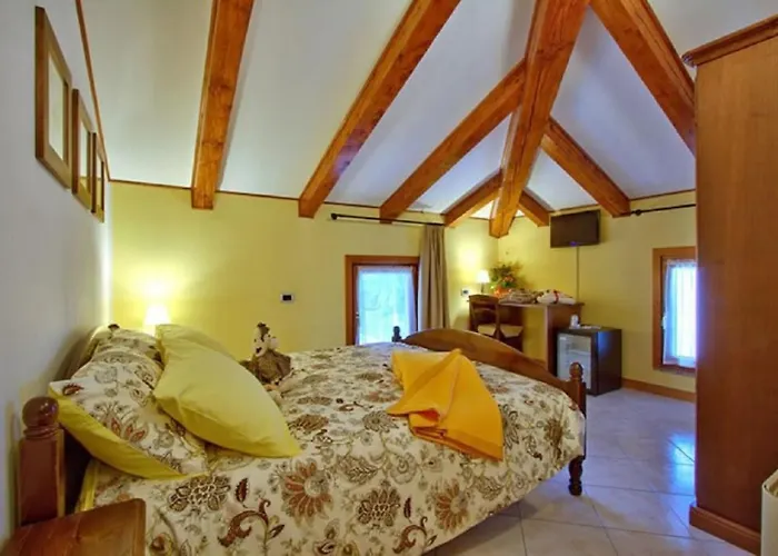 Pergola Rooms
