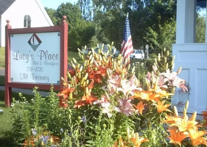 Lucy'S Place Bayfield