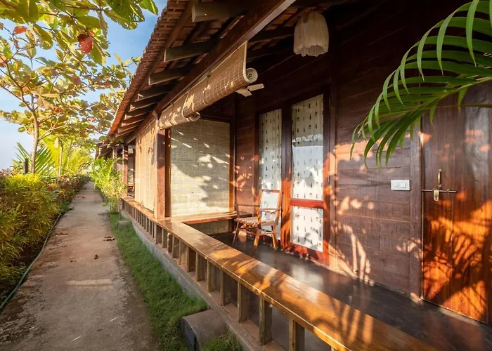 The Artist Cottages