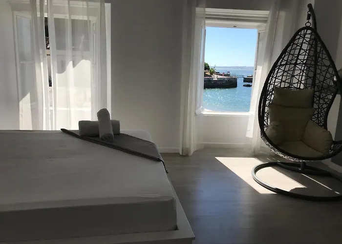 Tejos House